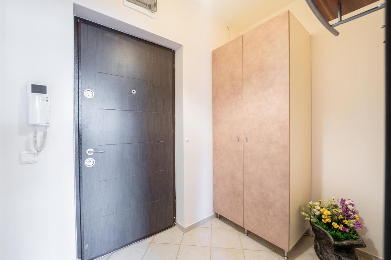 Appartement Cozy Little In The Heart Of Studentski Grad Sofia