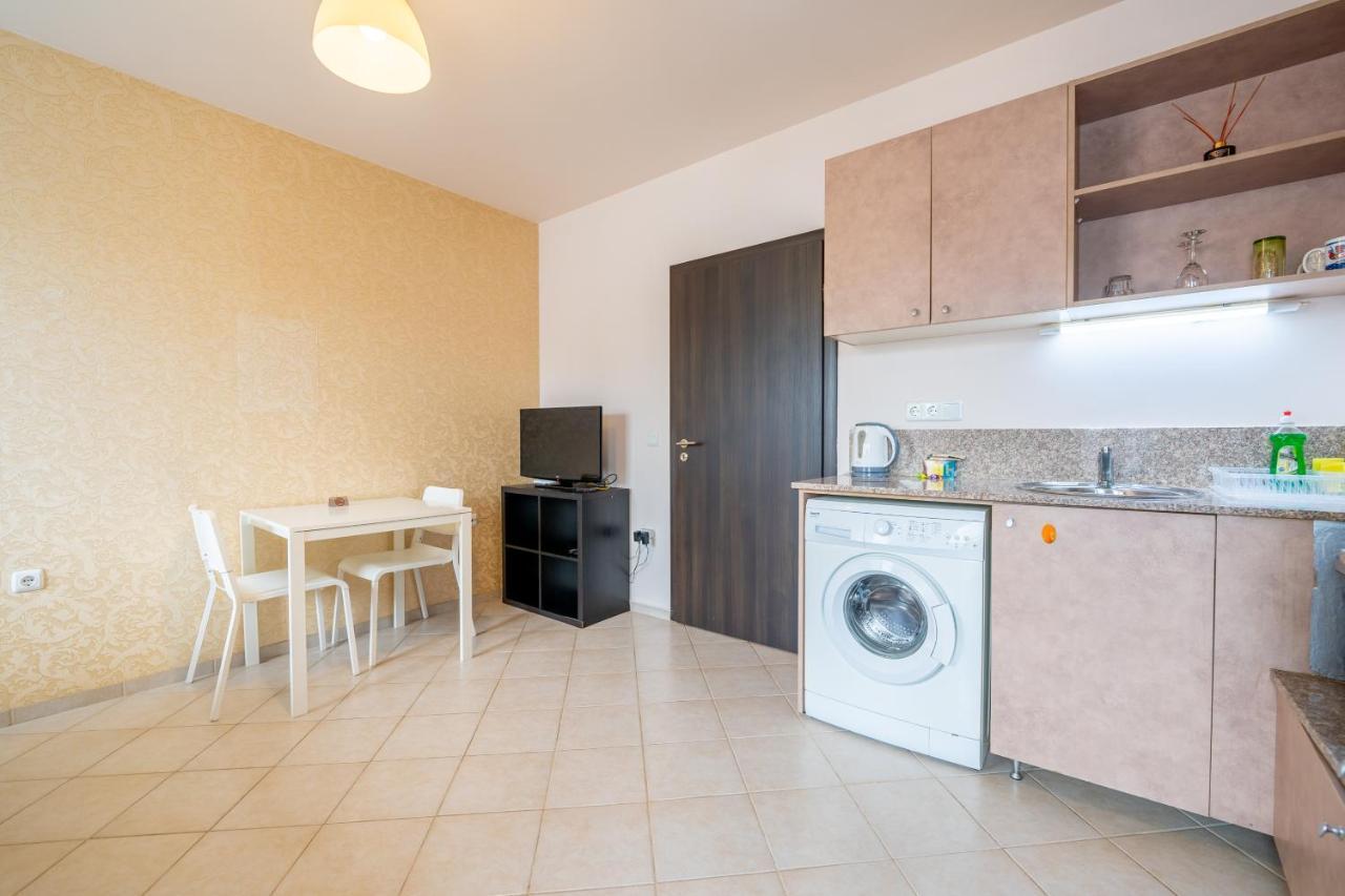 Cozy Little In The Heart Of Studentski Grad *